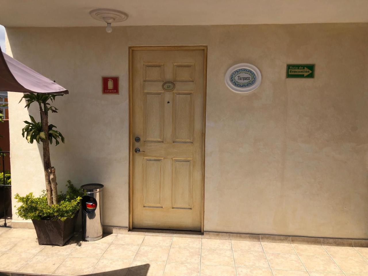 Hotel Elena Пуебла Екстер'єр фото