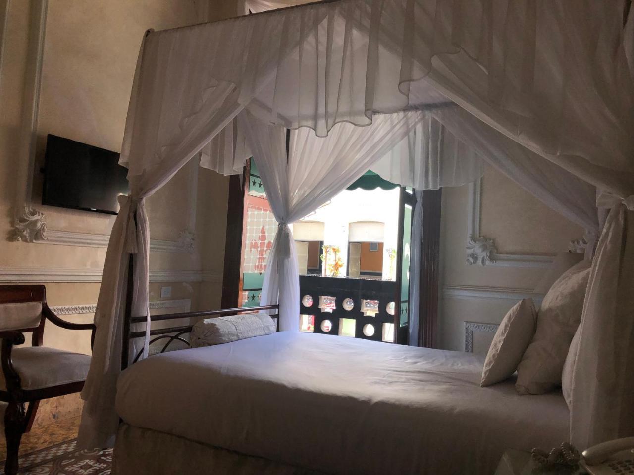 Hotel Elena Пуебла Екстер'єр фото